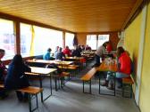  Wanderer und Marathonis im Ziel 