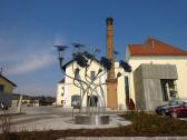die Solar-Sonnenblume der Linz AG vor dem Brauhaus 