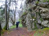  Wanderweg bei der ""Karl Schn" Gedenktafel 