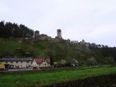  Blick von Kollmitzgraben zur Burgruine Kollmitz 