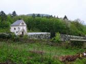 Blick zum Friedhof mit Friedhofskapelle Heiligenkreuz 