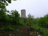  Blick zur Wilhelmswarte auf dem Anningergipfel 