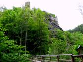  Blick ber den Steg zur Burg Hartenstein 