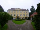  Blick zum Schloss in Untergrafendorf 
