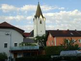  Blick zur Kath. Pfarrkirche hl. Stephanus 