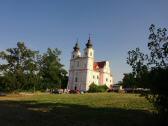  Blick zur Wallfahrtskirche Basilika Maria Dreieichen 