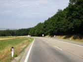  Wanderroute kurz auf der B45 