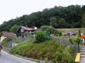  Blick zum Alfred Brm-Haus in Strbnitz 