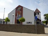  Blick zur modernen katholische St. Otto-Kirche 