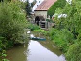  Blick zum Mhlrad am Gasthof "An der Brcke" 