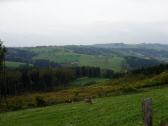 Fernblick zum Gehft Aubauern und nach Engelsberg