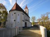 Wanderroute bei der Kath. Pfarrkirche hl. Martin in Zbing 