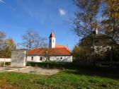nochmals der Blick zur Kath. Pfarrkirche hl. Martin in Zbing 