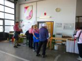 Wanderer bei der K+L im Feuerwehrgebude Langenlois