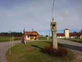 alter Tabernakelpfeiler gegenber der Dorfkapelle in Zweres 