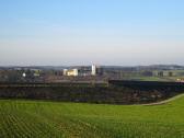  schner Fernblick zum Schloss Tillysburg - Bild gezoomt 