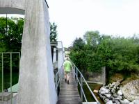  Steg bei der Erlaufstaustufe Mühling 