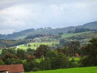  Fernblick zum Herzogenberg - stark gezoomt 