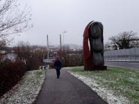 Wanderroute vorbei am Denkmal - Stahl und Wasser - bei der Rederbrücke 