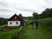 Blick auf die Wanderstrecke bei der Streusiedlung Reitern 