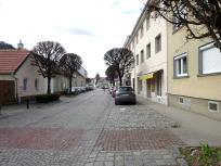  Blick in die Hauptstrae in Bisamberg 