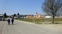 Wanderroute auf der L6154 (Am Sportplatz) nach Ferschnitz 