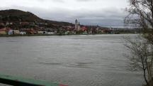  Blick ber die Donau nach Krems 