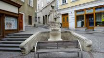  Blick zum Simandlbrunnen 