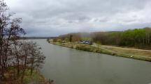  Fernblick von der Brcke zum Kremser Jachthafen 