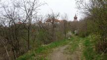 Blick auf die Wanderstrecke zur 3. K+L beim Stift Gttweig