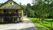  Blick auf die Wanderstrecke im Weiler Walkersdorf 