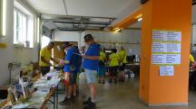  Wanderer beim Start 