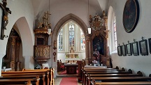  Innenansicht der Nikolauskirche 