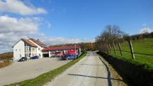 Blick auf die Wanderstrecke - vorbei am FF-Haus zum Golfplatz 