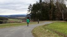  Blick auf die Wanderstrecke auf der Anhhe 