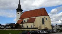 Blick zur Pfarrkirche zum Hl. Sixtus II (Xystus) in Ferschnitz 