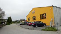  die Kickinger LkW-Halle ist Start/Ziel 