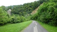  Wanderroute auf der Landstraße nach Gassen 