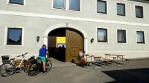  Blick zur 2. K+L bei einem Gehft in Hofa 