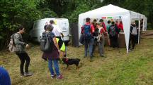  Wanderer bei der 4. Labestelle 
