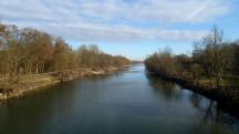  Blick vom Steg flussabwrts 