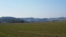  schner Fernblick zum Schloss Seisenegg 