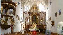  Innenansicht der schnen Pfarrkirche 