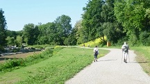  Blick auf die Wanderstrecke entlang des Michelbachs 