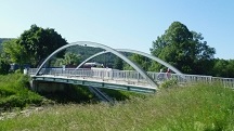  Blick zur Brcke ber den Michelbach bei Plosdorf 