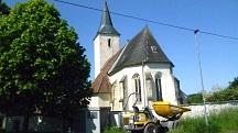 Blick zur Filialkirche St. Peter am Anger 