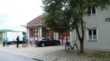  Blick zum FF-Haus Sitzenberg = Start-/Zielraum 