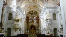 Langhaus der Pfarr- und Wallfahrtskirche Mari Himmelfahrt, Blick zum Chor