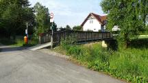  Blick zum Steg �ber die Perschling 