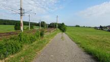 Blick auf die Wanderstrecke entlang der alten Westbahn